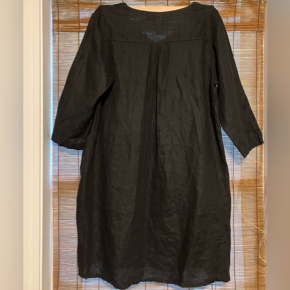 Match Point by FixSun Black Linen Dress - Picture 5 of 13